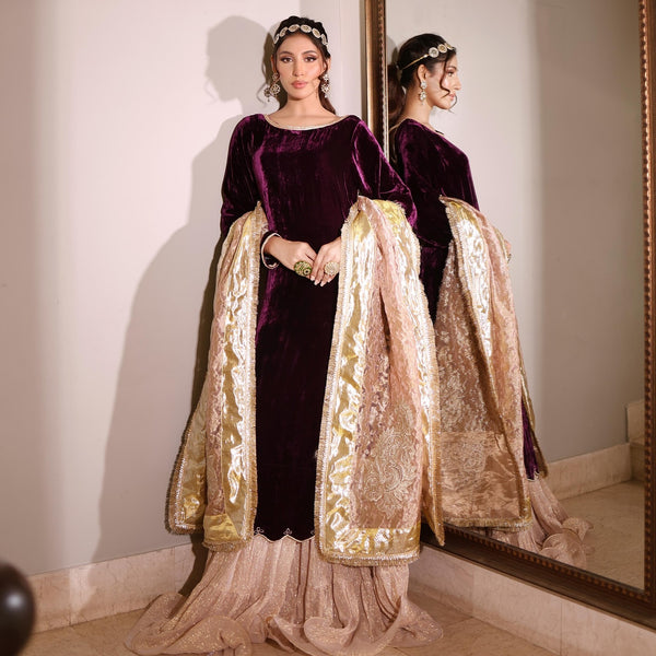 Winter Festive – Farah & Rabia Studio